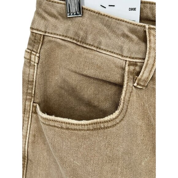 Vineyard Vines Women's Tan Cargo Jeans - Picture 7 of 16